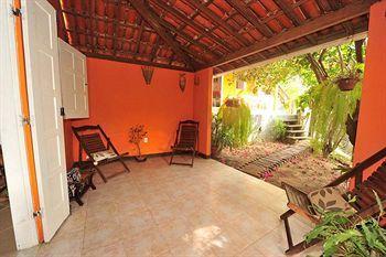 Aconchego Inn 2*